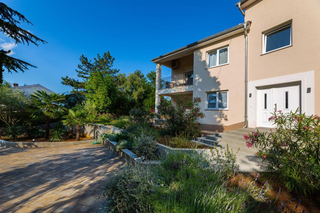 Apartment Nada 1 Malinska Εξωτερικό φωτογραφία