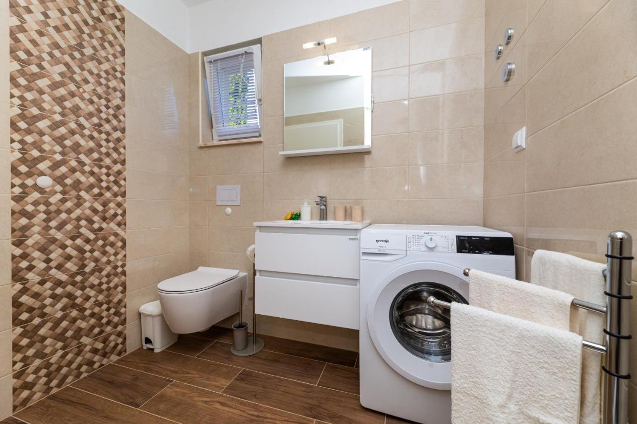 Apartment Nada 1 Malinska Εξωτερικό φωτογραφία