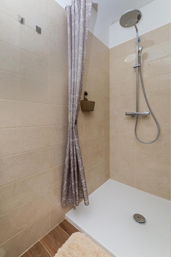 Apartment Nada 1 Malinska Εξωτερικό φωτογραφία