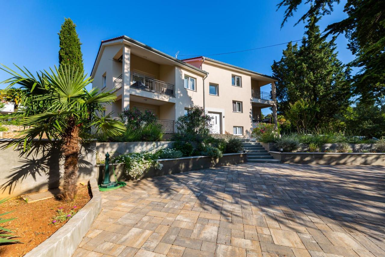 Apartment Nada 1 Malinska Εξωτερικό φωτογραφία